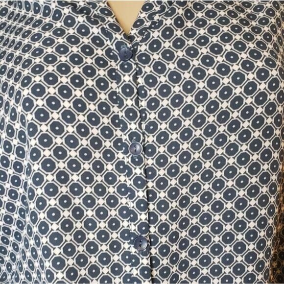 Giuliana geometric Button-Front Long Sleeve Blouse W/ Tie Waist navy and white S - Picture 9 of 9